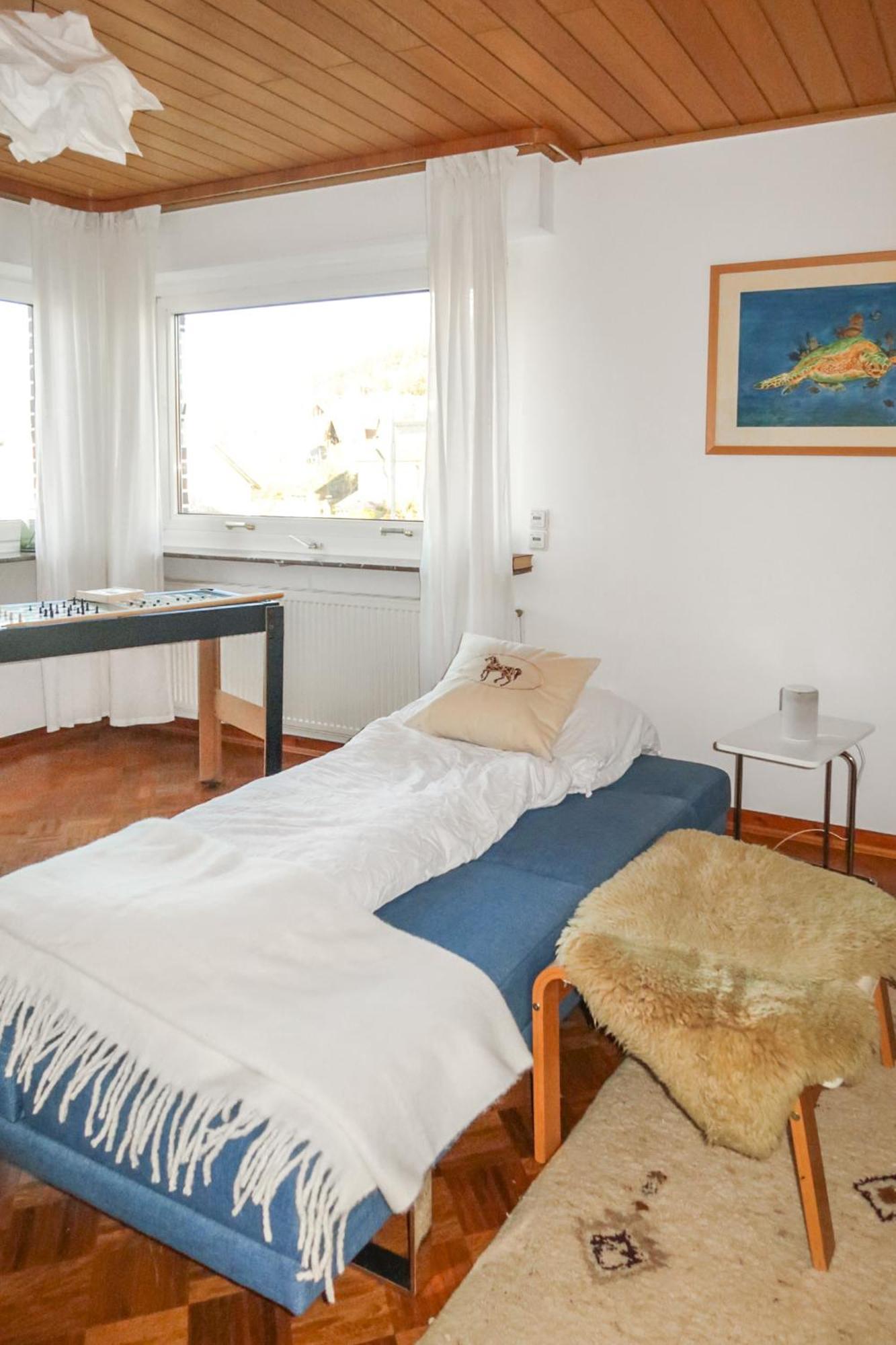 Homestay - Panoramablick Ueber Buedingen Bagian luar foto