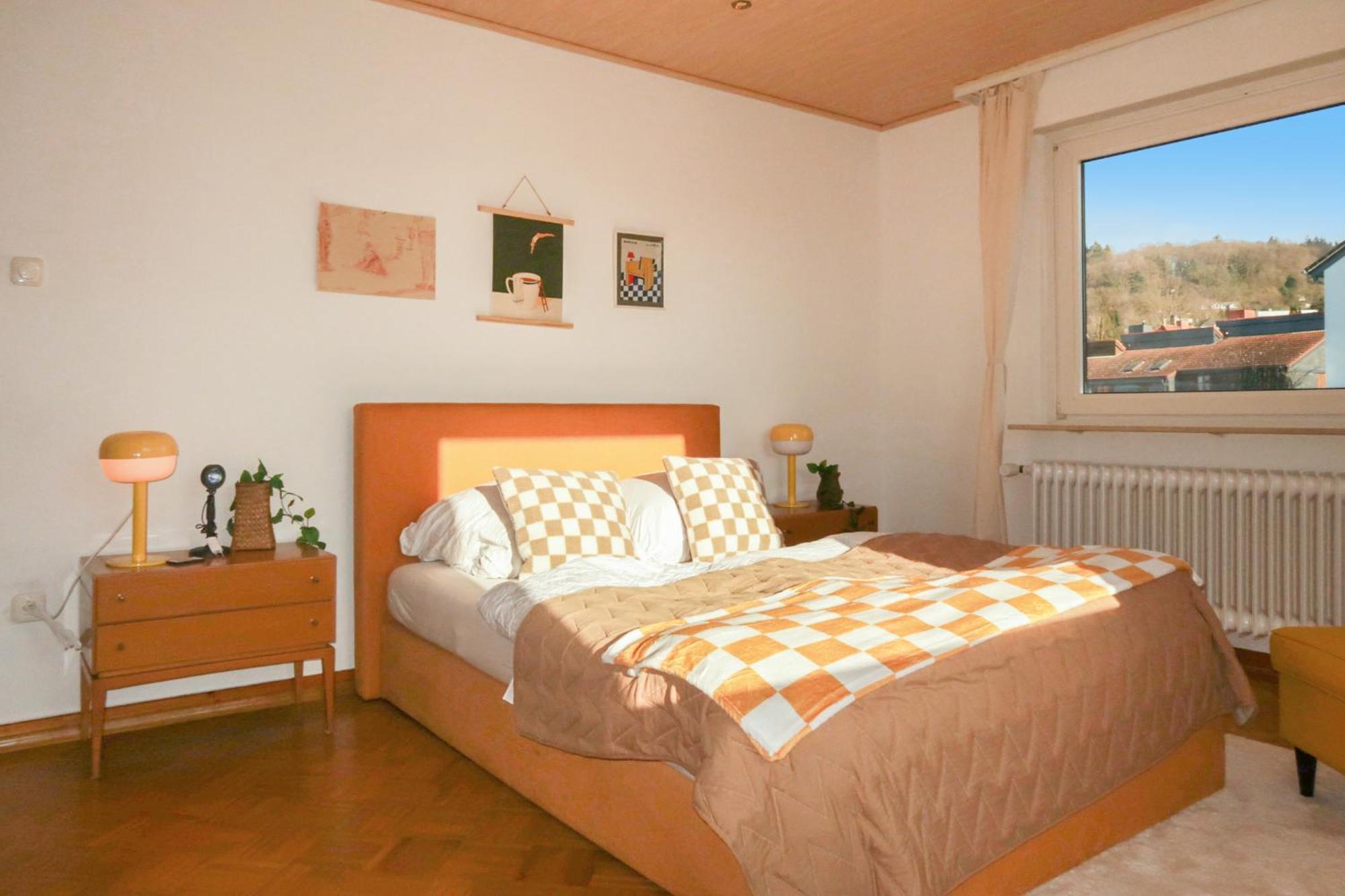 Homestay - Panoramablick Ueber Buedingen Bagian luar foto
